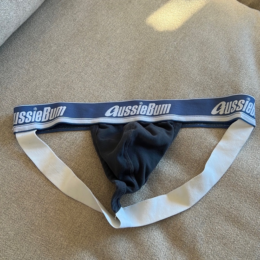 Aussie bum wonder jock